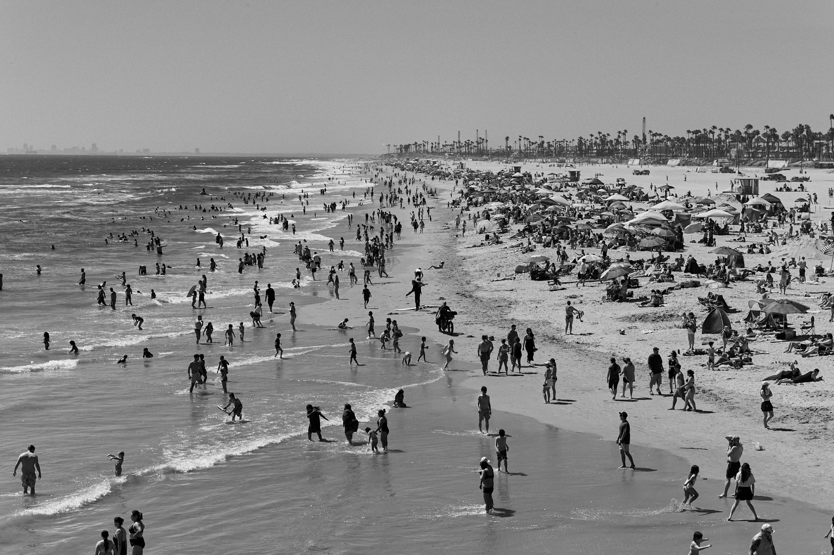 A very crowded beach demonstrating where I should have tried to find a spot